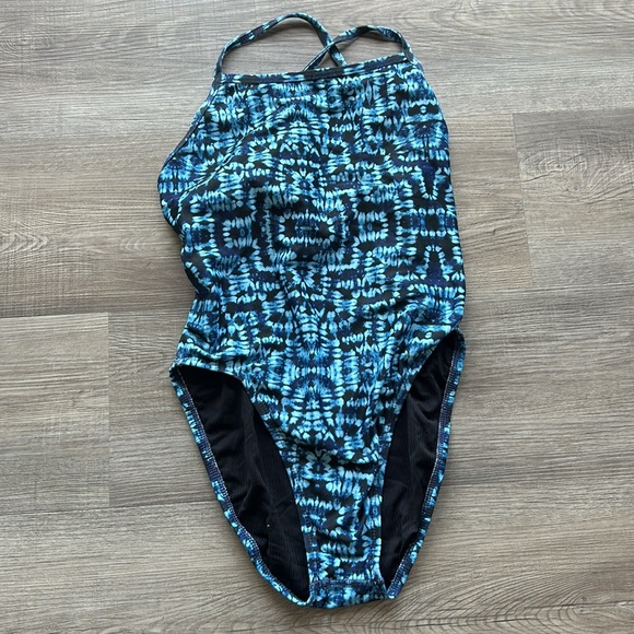 Jolyn “Jackson III” swimsuit, size 28! - Picture 4 of 6